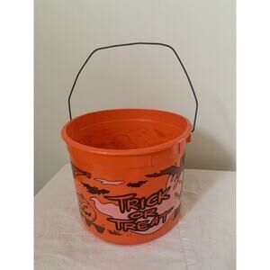 Shamrock Industries Plastic Halloween TRICK OR TREAT Candy Pail Bucket Vintage